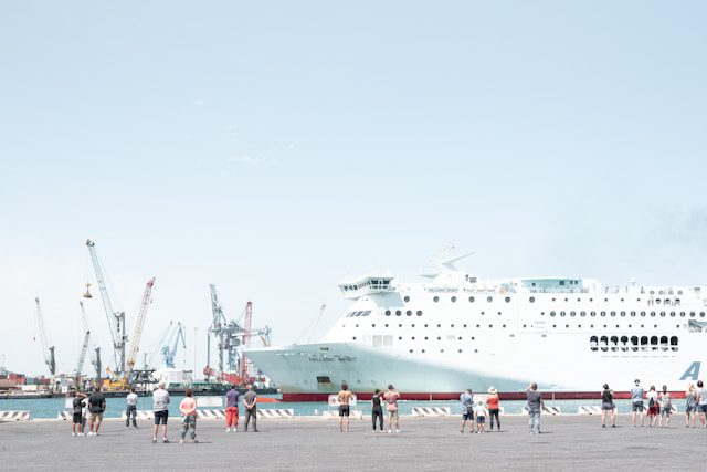 laura adai s680mpco78w unsplash